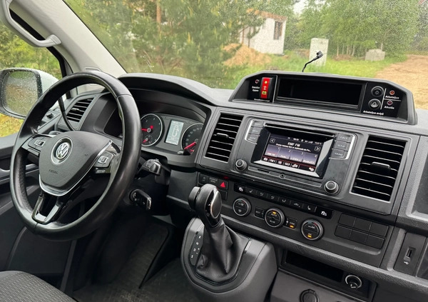 Volkswagen Caravelle cena 102000 przebieg: 407300, rok produkcji 2016 z Tczew małe 436